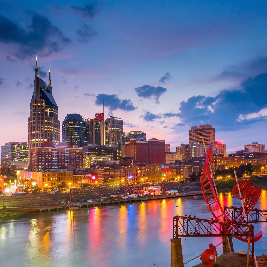 Nashville skyline - dumpster rental service in Nashville Tennessee